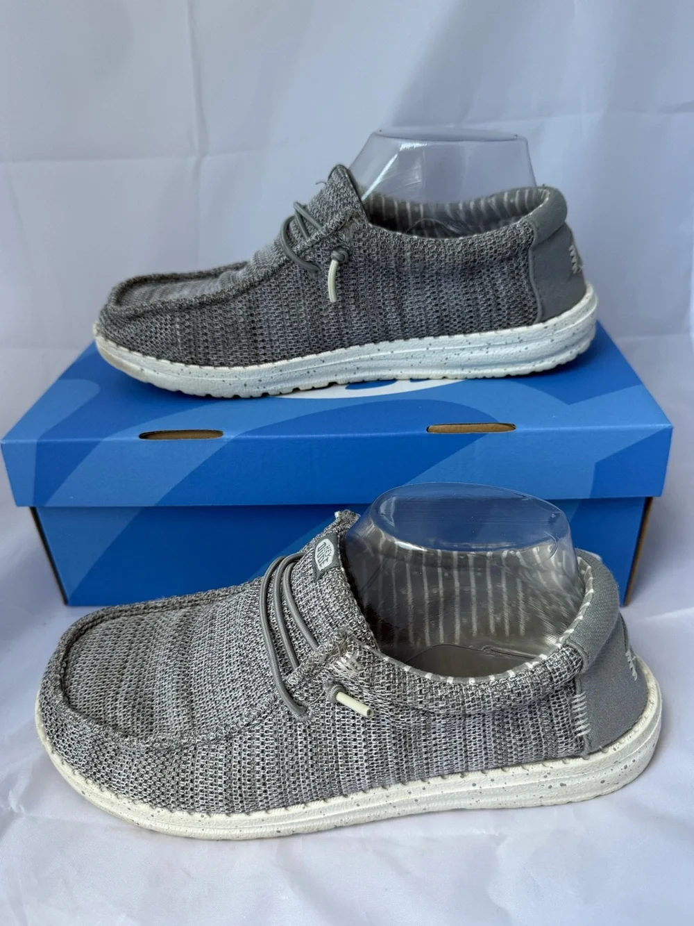 Hey Dude Wally Y Stretch Sox Shoes| Youth Size 6 | Gray | includes original box